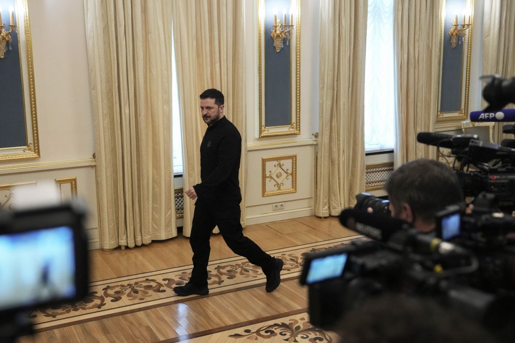 “Let America Force Russia’s First Move” – Zelenskyy on Ceasefire and Security “Let America Force Russia’s First Move” – Zelenskyy on Ceasefire and Security