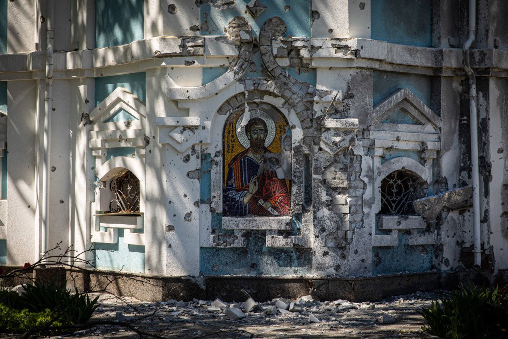 Torture, Fines, Deportations: How Russia Is Waging War on Religious Minorities Torture, Fines, Deportations: How Russia Is Waging War on Religious Minorities