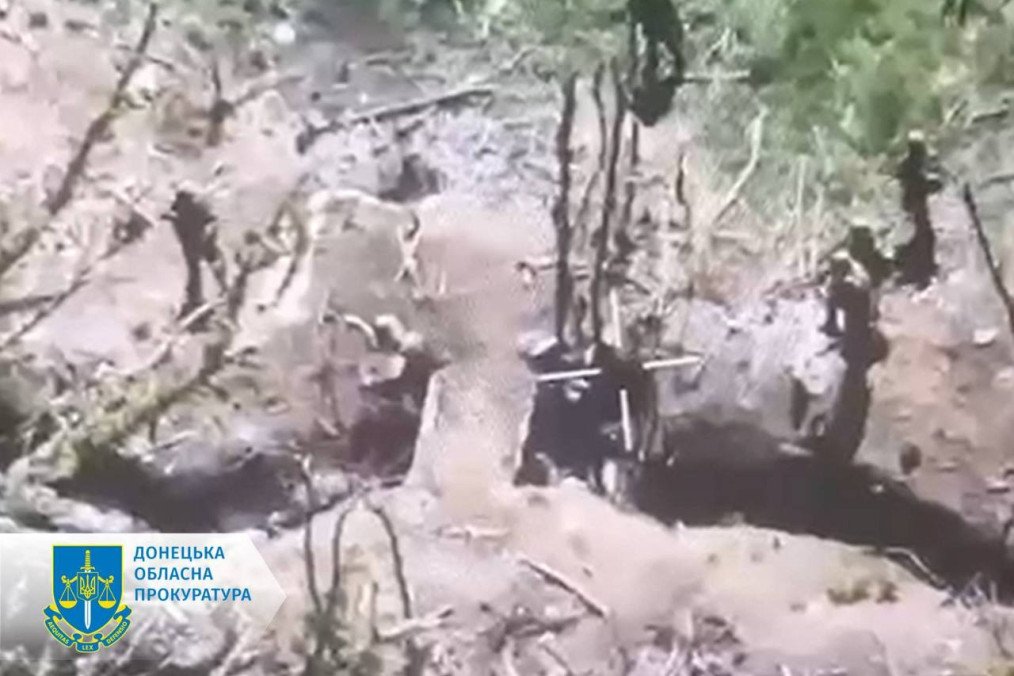 Russian Troops Executed Three Ukrainian POWs Near Novopil in Donetsk Region Russian Troops Executed Three Ukrainian POWs Near Novopil in Donetsk Region