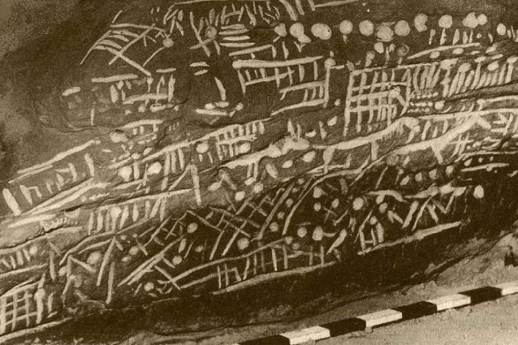 Ukraine Uncovers Russian Looting of 170 Historical Artifacts From Zaporizhzhia and Crimea Kamiana Mohyla