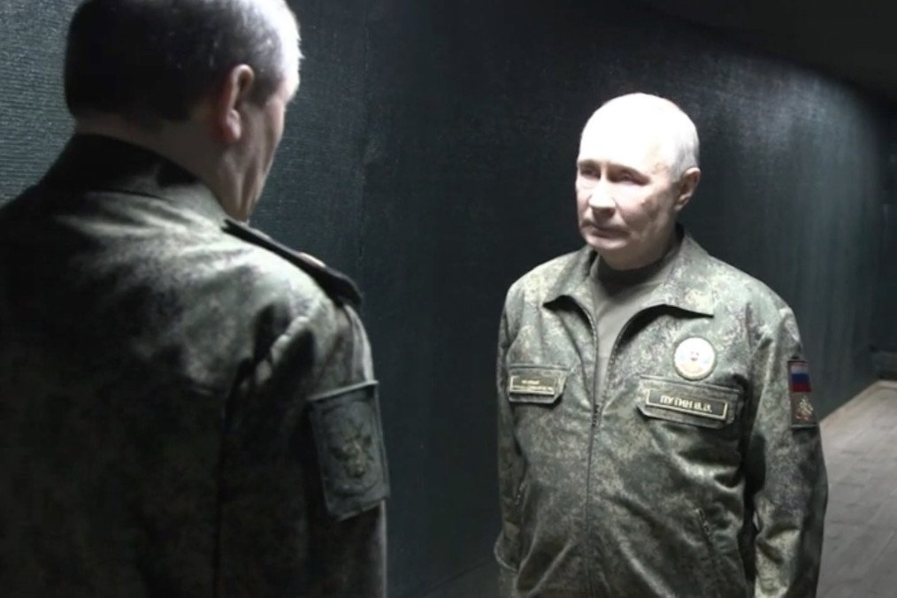 Russian leader Vladimir Putin visits a command post of Battlegroup West as he receives a briefing from senior military officials in Moscow, Russia, on November 20, 2025. (Source: Getty Images)