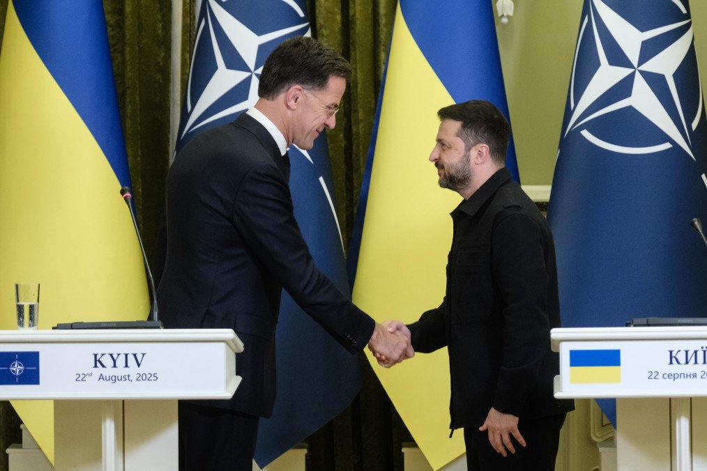 NATO–Ukraine Talks in Kyiv: Rutte Calls for a Strong Ukrainian Military and Security Guarantees