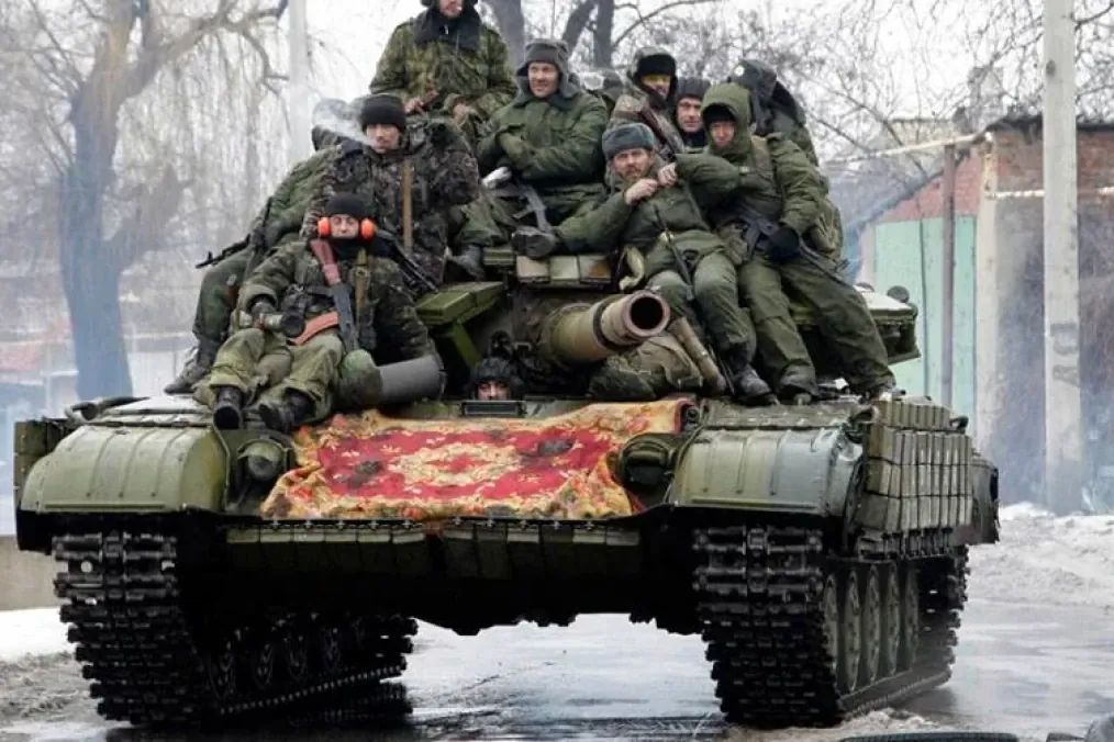 Russian Soldiers Loot and Wreck Recreational Resort in Belgorod Region Russian Soldiers Loot and Wreck Recreational Resort in Belgorod Region