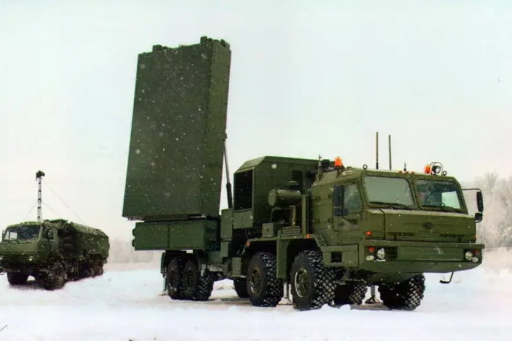 Ukrainian Himars Strike Destroys Rare Russian Radar in Donetsk Direction