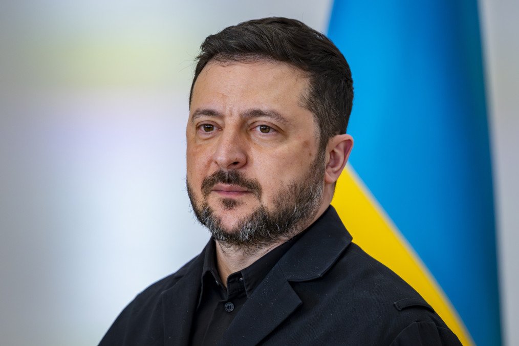 Russia Building New Drone Control Points on Temporarily Occupied Territory and in Belarus, Zelenskyy Warns Ukrainian president Volodymyr Zelenskyy is seen during his official visit at the headquarters of the Spanish government in Palacio de la Moncloa. (Source: Getty Images)