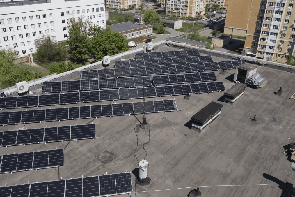 Kharkiv Trauma Hospital Installs Solar Plant to Withstand Blackouts in War Zone Kharkiv Trauma Hospital Installs Solar Plant to Withstand Blackouts in War Zone