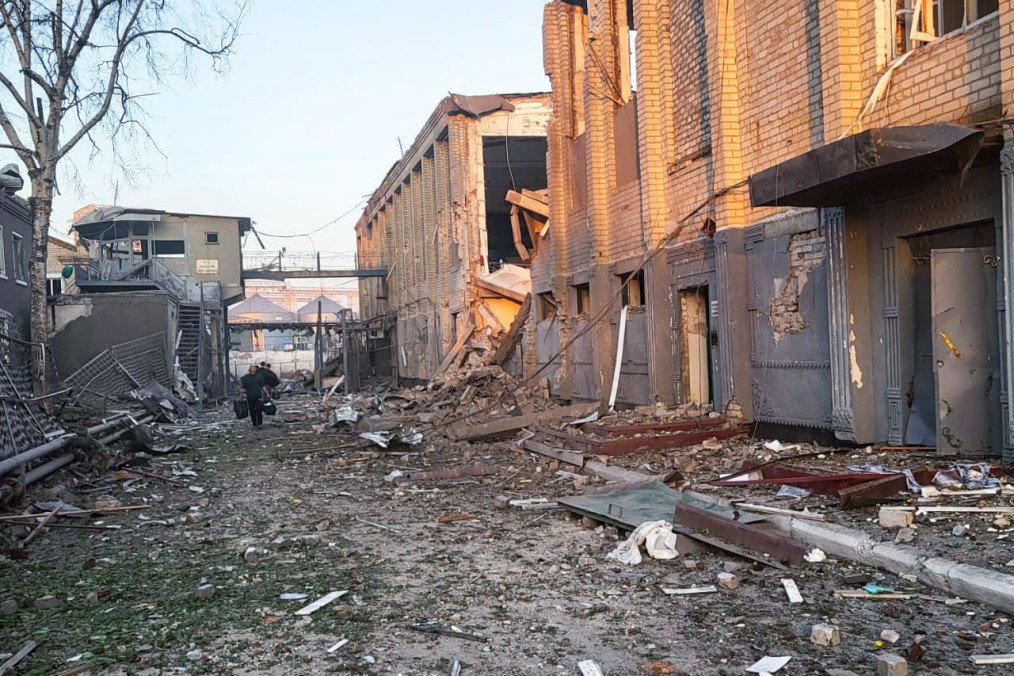 Russian Airstrike Hit Prison in Zaporizhzhia, Dozens Dead and Injured