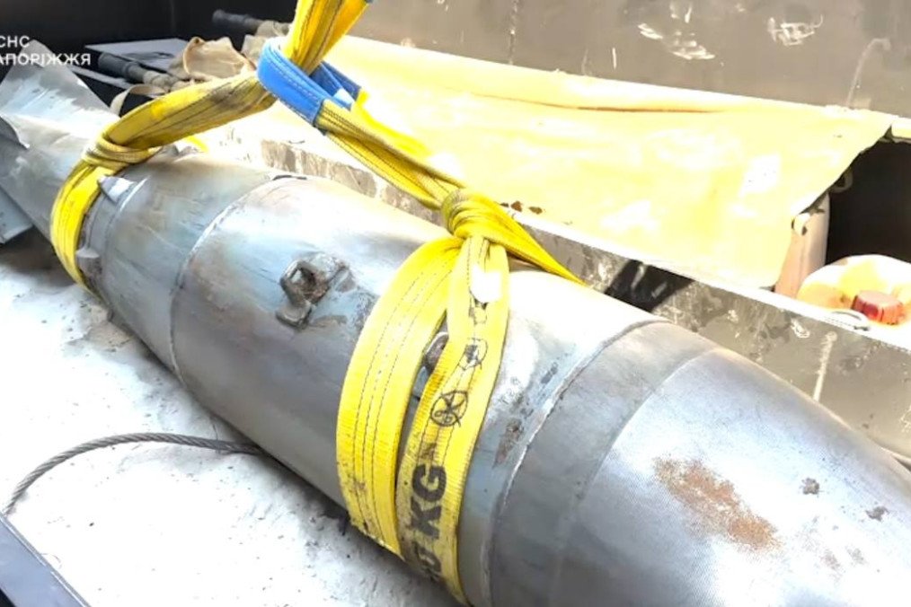 Russia’s New Guided Aerial Bombs Can Now Strike Further, Reaching Cities Like Zaporizhzhia