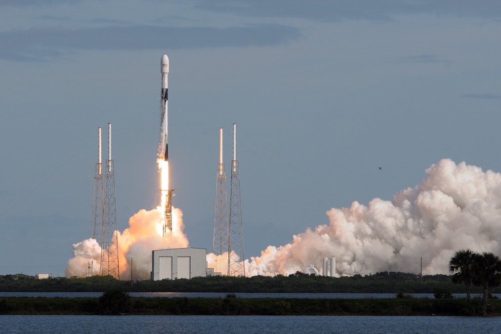 Russia Developing Space Weapons That Could Target Starlink Satellites, Says Forbes Russia Developing Space Weapons That Could Target Starlink Satellites, Says Forbes