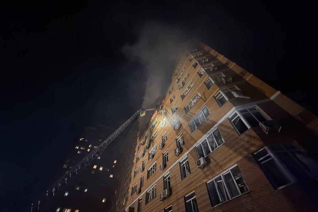 Deadly Russian Strike on Odesa Kills Two, Injures 14, Including Children