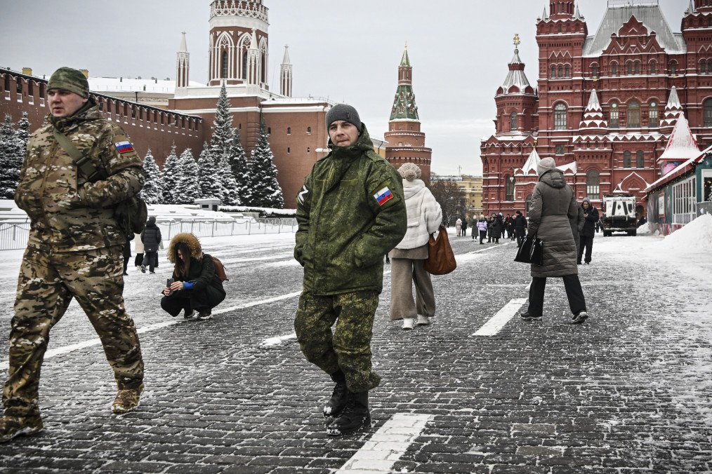 Six Russian Defectors Granted Temporary European Visas