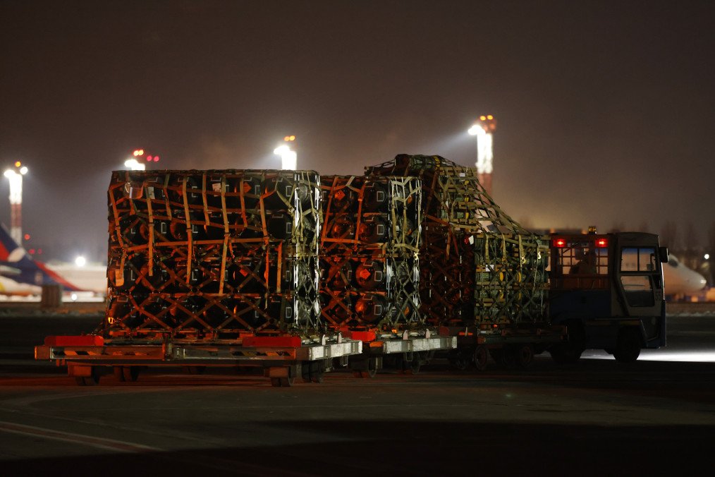 An airport vehicle pulls a portion of a shipment of weapons that includes Javelin anti-tank missiles delivered by the United States military at Boryspil Airport near Kyiv on January 25, 2022, in Boryspil, Ukraine. An airport vehicle pulls a portion of a shipment of weapons that includes Javelin anti-tank missiles delivered by the United States military at Boryspil Airport near Kyiv on January 25, 2022, in Boryspil, Ukraine.