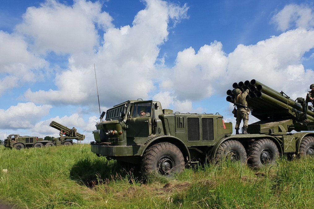 Russian Uragan MLRS of the 120th Guards Artillery Brigade of the 41st Field Army. Russian Uragan MLRS of the 120th Guards Artillery Brigade of the 41st Field Army.