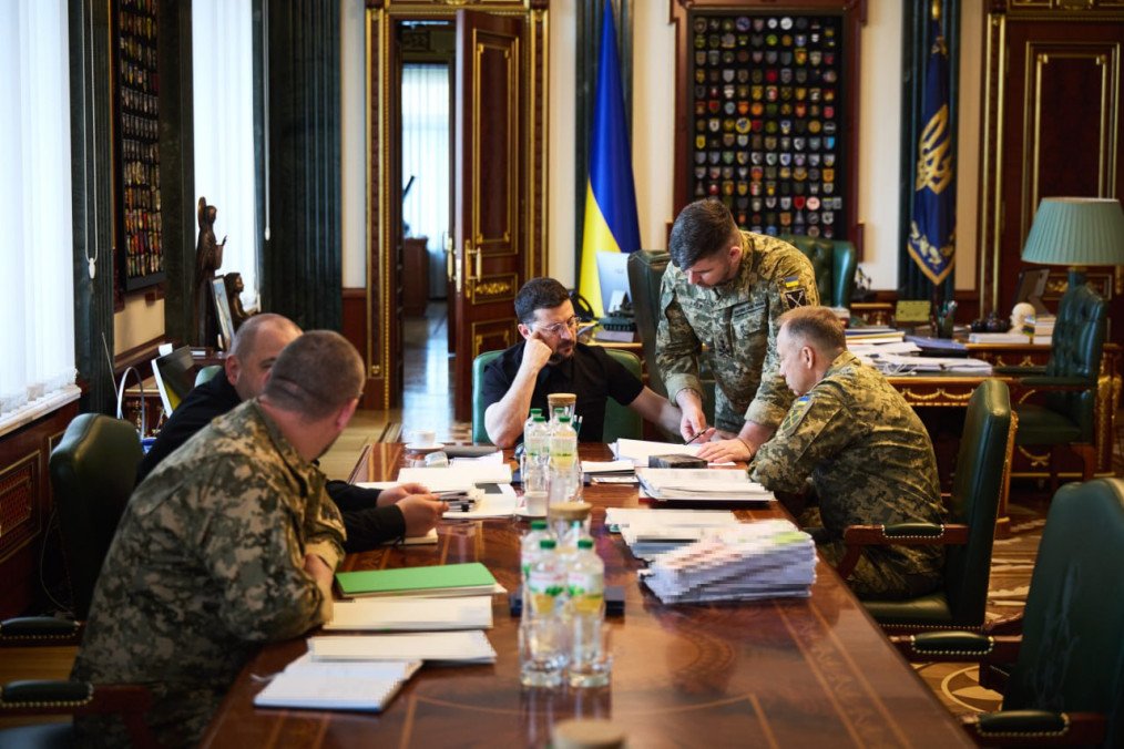 Ukrainian Troops Stall Russian Plans for Sumy Offensive, Zelenskyy Says Ukrainian Troops Stall Russian Plans for Sumy Offensive, Zelenskyy Says