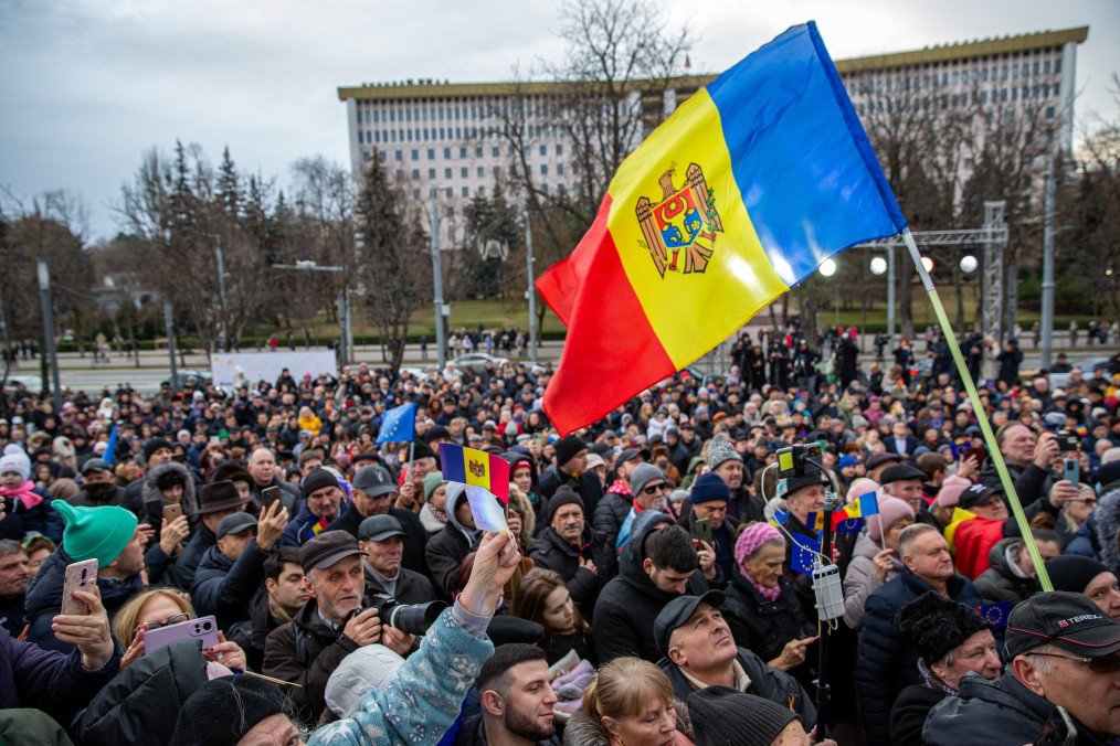 Moldova Enshrines EU Membership in Constitution