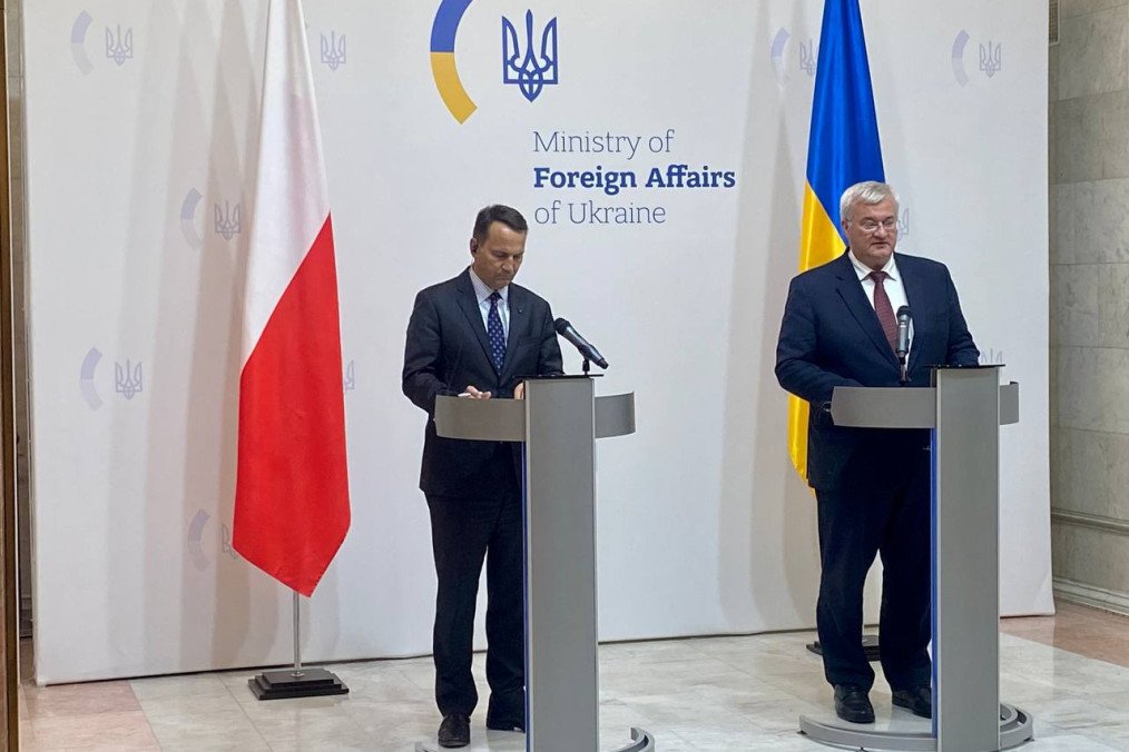 Ukraine and Poland Discuss Increasing Sanctions on Russia, MiG-29 Fighter Jets and Border Issues