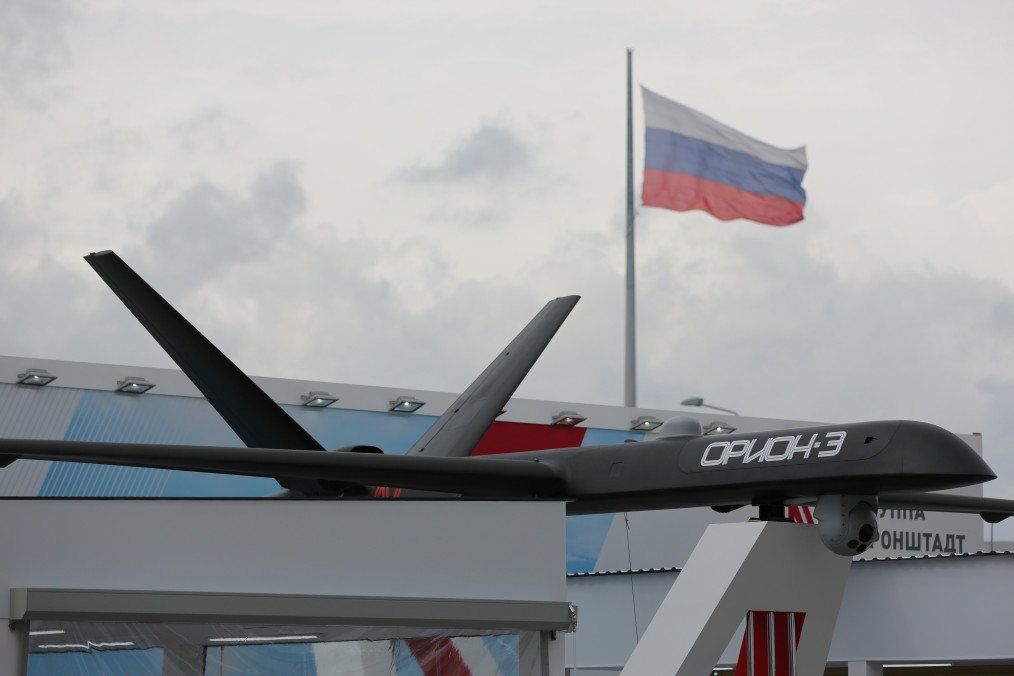 Ukrainian FPV Drone Neutralizes Russia’s Orion UAV—Striking Its “Nerve Center” Ukrainian FPV Drone Neutralizes Russia’s Orion UAV—Striking Its “Nerve Center”