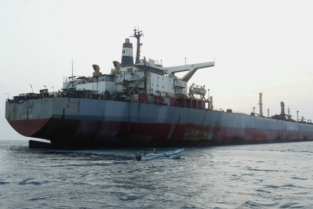 Russia Reportedly Using Secret Tankers to Supply Houthis and Destabilize Red Sea Russia Reportedly Using Secret Tankers to Supply Houthis and Destabilize Red Sea