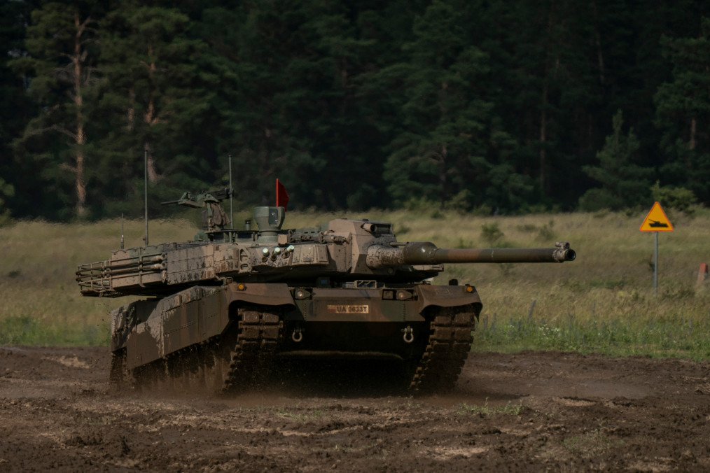 A K2 Black Panther tank during Operation Brave Boar 26 military exercise at the Orzysz Land Forces Training Center near the Suwalki Gap in Poland, on June 17, 2026. Illustrative photo. (Source: Getty Images)