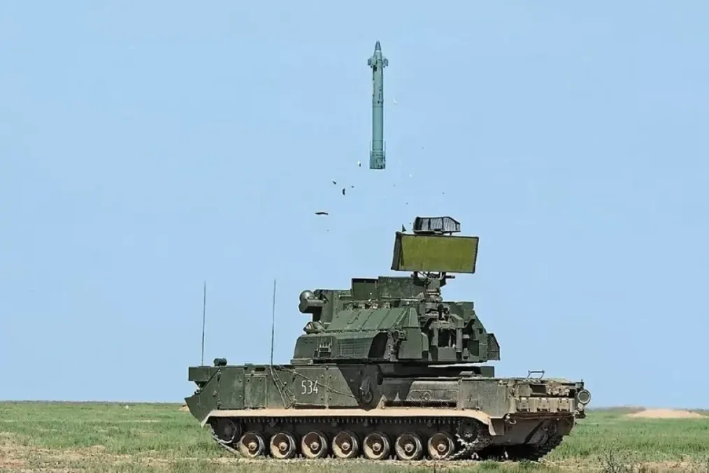 Ukrainian Drones Strike $27 Million Russian Tor-M2 Air Defense System, Video