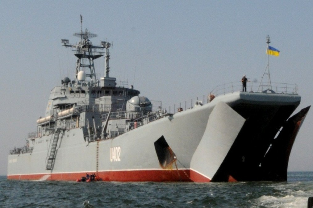 Russia Reportedly Dismantles Captured Ukrainian Warship in Sevastopol to Maintain Its Aging Fleet Russia Reportedly Dismantles Captured Ukrainian Warship in Sevastopol to Maintain Its Aging Fleet