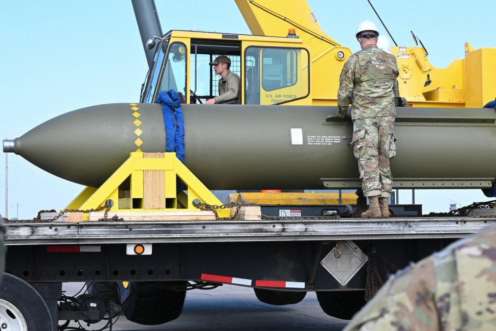 American GBU-57 vs Russia’s "Bunker Busters": Why One Bomb Arsenal Is Light-Years Ahead
