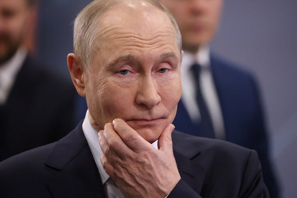 Russian leader Vladimir Putin inspects the workshop of the GAZ automobile plant, one of Russia’s largest manufacturers of commercial and passenger vehicles, on August 28, 2026, in Nizhny Novgorod, Russia. (Source: Getty Images) Russian leader Vladimir Putin inspects the workshop of the GAZ automobile plant, one of Russia’s largest manufacturers of commercial and passenger vehicles, on August 28, 2026, in Nizhny Novgorod, Russia. (Source: Getty Images)