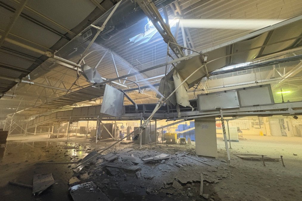 Inside a production hall of the Mondelez factory in Trostianets following a Russian missile strike. (Source: Andrii Sybiha) Inside a production hall of the Mondelez factory in Trostianets following a Russian missile strike. (Source: Andrii Sybiha)