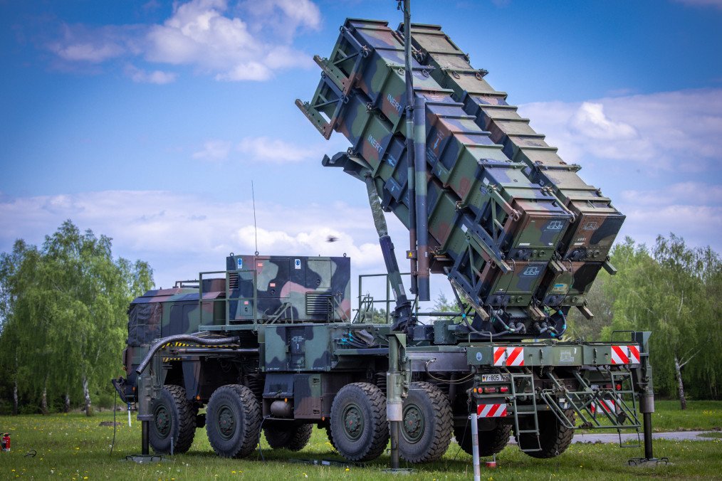 Trump Reportedly Considers Sending New Patriot System to Ukraine Amid Rising Airstrikes Trump Reportedly Considers Sending New Patriot System to Ukraine Amid Rising Airstrikes
