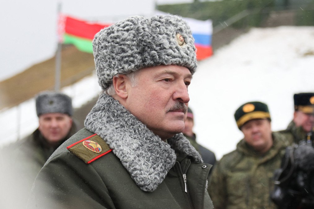 Belarusian leader Alexander Lukashenko attends joint Russian-Belarusian military exercises near Osipovichi, Belarus, February 17, 2022. (Source: Getty Images)