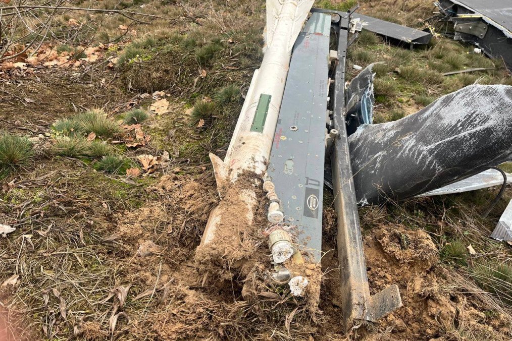 Restos del avión no tripulado ruso Shahed con un misil aire-aire R-60 acoplado, 1 de diciembre de 2025. (Fuente: Serhii Flash) Restos del avión no tripulado ruso Shahed con un misil aire-aire R-60 acoplado, 1 de diciembre de 2025. (Fuente: Serhii Flash)