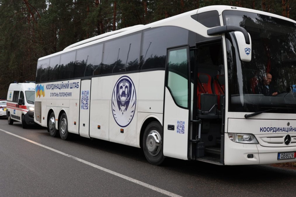 A bus from Ukraine’s Coordination Headquarters stands ready during the repatriation of 31 Ukrainian citizens from Belarusian prisons, November 22, 2025. (Source: Coordination Headquarters for the Treatment of Prisoners of War) A bus from Ukraine’s Coordination Headquarters stands ready during the repatriation of 31 Ukrainian citizens from Belarusian prisons, November 22, 2025. (Source: Coordination Headquarters for the Treatment of Prisoners of War)