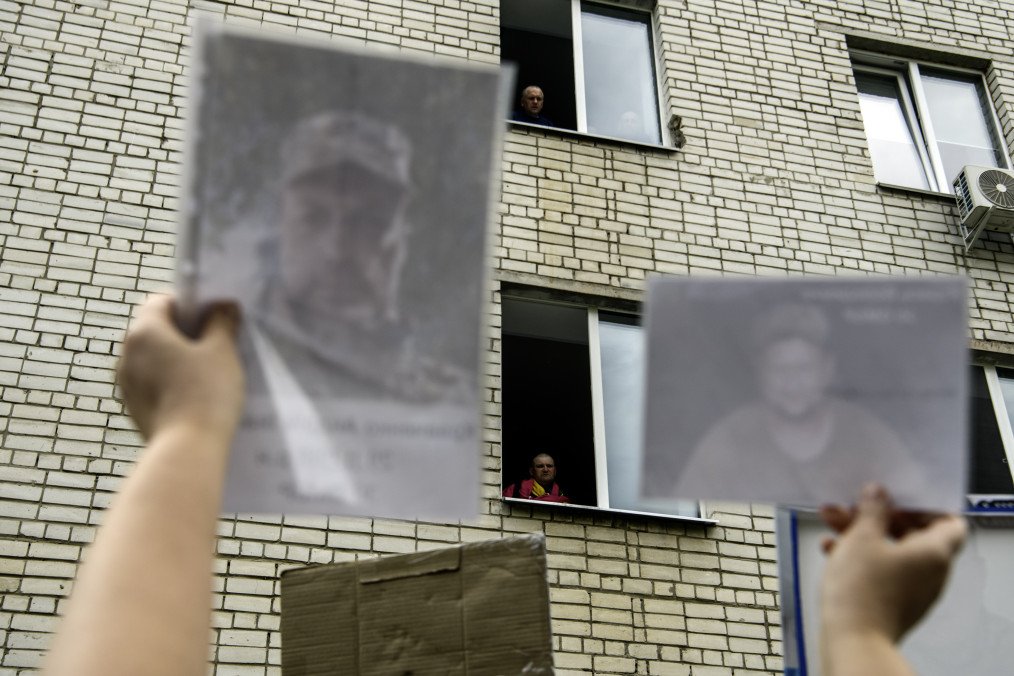 Ucrania denuncia que Rusia ocultó a sus propios muertos de guerra entre las repatriaciones ucranianas