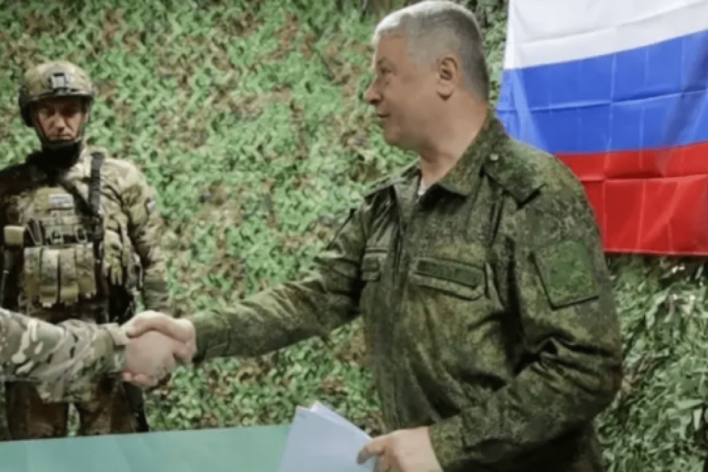 Lieutenant General Vladimir Alekseyev, First Deputy Chief of Russia’s Military Intelligence (GRU), seen during a military meeting. (Photo: Russian media)