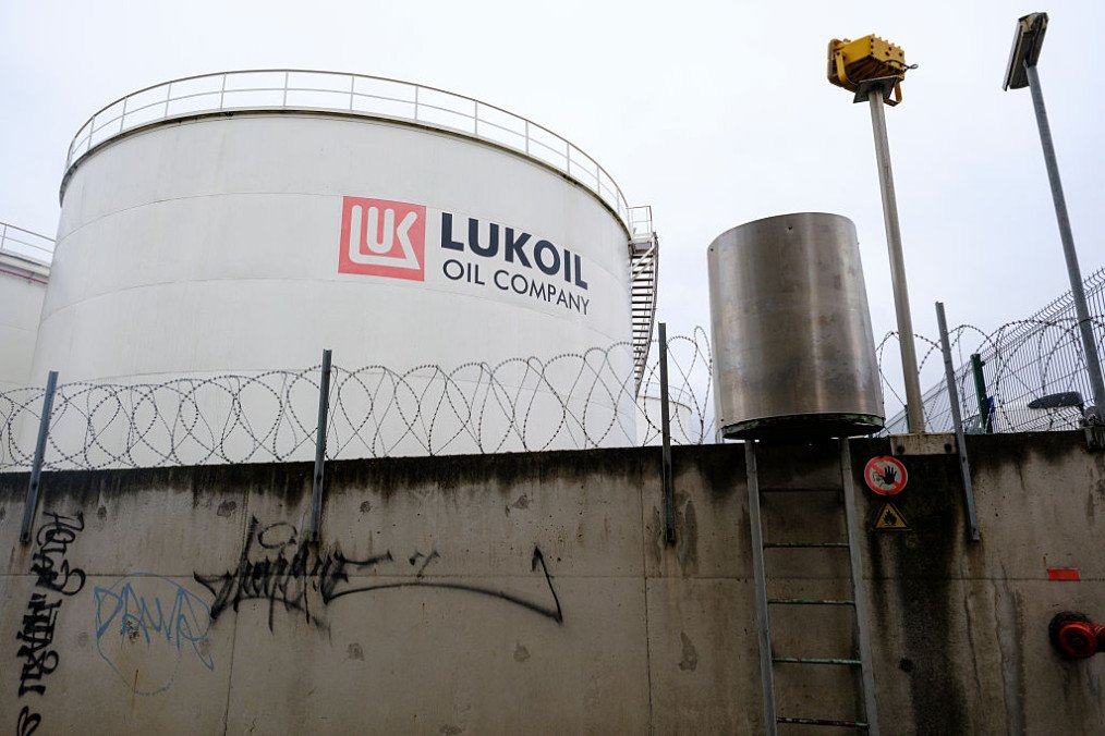 The PJSC Lukoil Oil Company tank storage of Neder-Over-Heembeek are seen on November 15, 2025 in Brussels, Belgium. (Source: Getty Images)