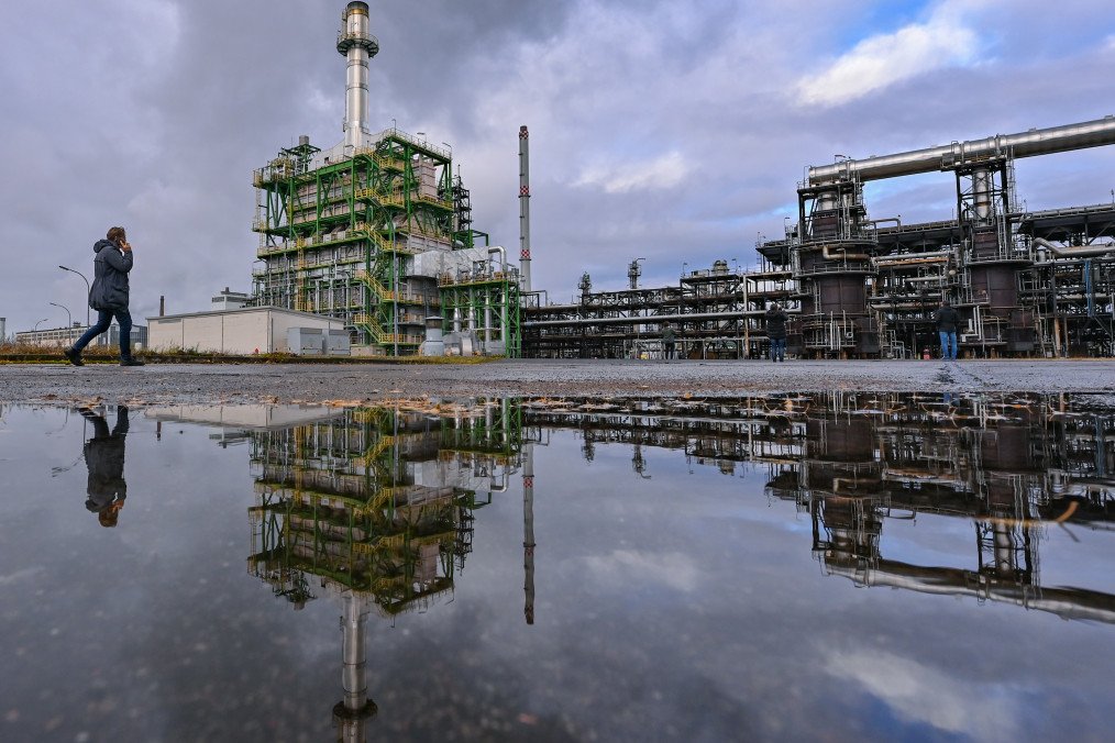 Bulgaria to End Russian Gas Transit by 2026, Shift to LNG Supply