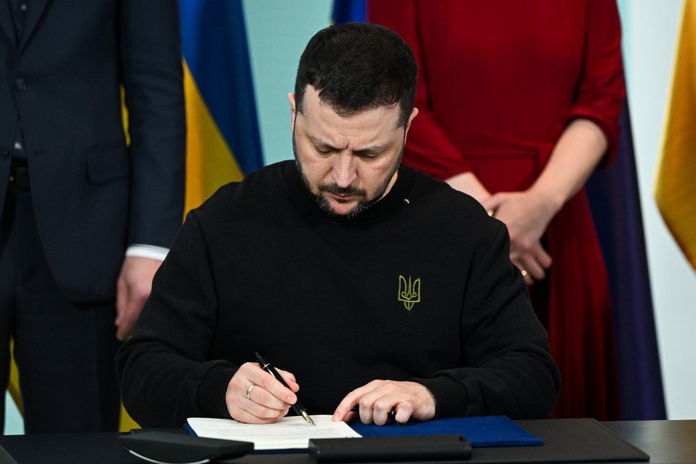 Zelenskyy Signs Law Aligning Ukraine’s Criminal Code With Rome Statute