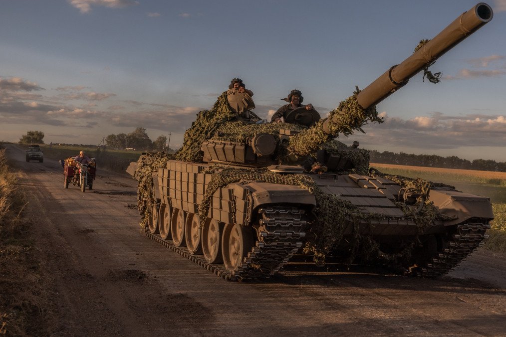 Russia Withdraws Some Troops From Ukraine to Redeploy to Kursk, WSJ Reports