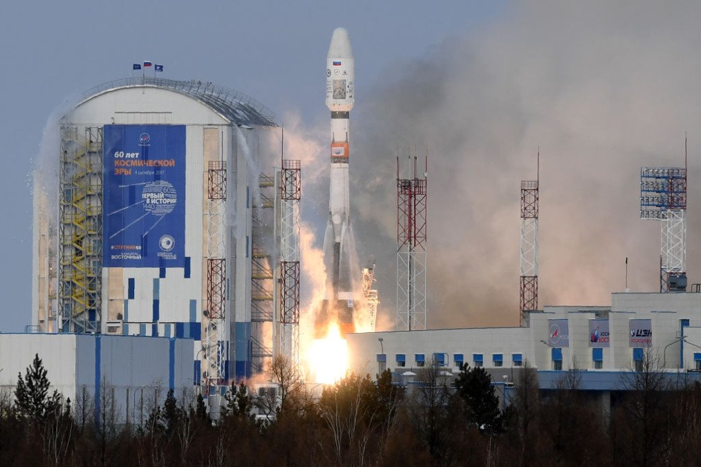 The Soyuz-2.1b rocket carrying Russia’s Meteor-M 2-1 meteorological satellite lifts off from the launch pad at the Vostochny cosmodrome outside the city of Uglegorsk. (Source: Getty Images) The Soyuz-2.1b rocket carrying Russia’s Meteor-M 2-1 meteorological satellite lifts off from the launch pad at the Vostochny cosmodrome outside the city of Uglegorsk. (Source: Getty Images)