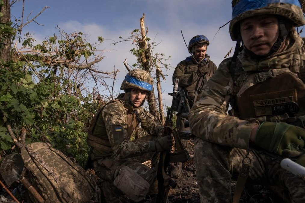 Still from film “2000 Meters to Andriivka“ by Mstyslav Chernov. (Source: Mstyslav Chernov/Instagram)