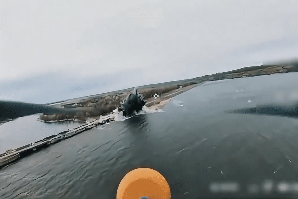 Explosion on the Pechenihy dam in Kharkiv region during a Russian strike with guided bombs, captured from a drone’s perspective. (Photo: Open source) Explosion on the Pechenihy dam in Kharkiv region during a Russian strike with guided bombs, captured from a drone’s perspective. (Photo: Open source)