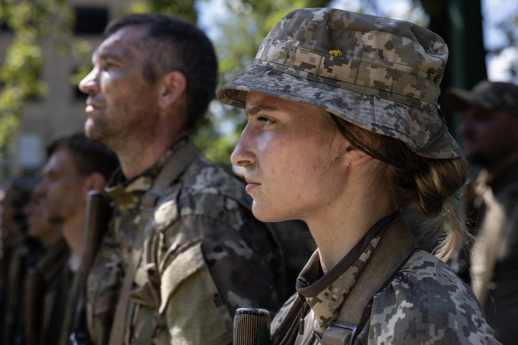 Ukrainian Defense Ministry Implements NATO Standards for Gender Equality