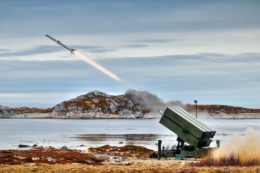 Canada Delivers First Ordered NASAMS Air Defense System to Ukraine