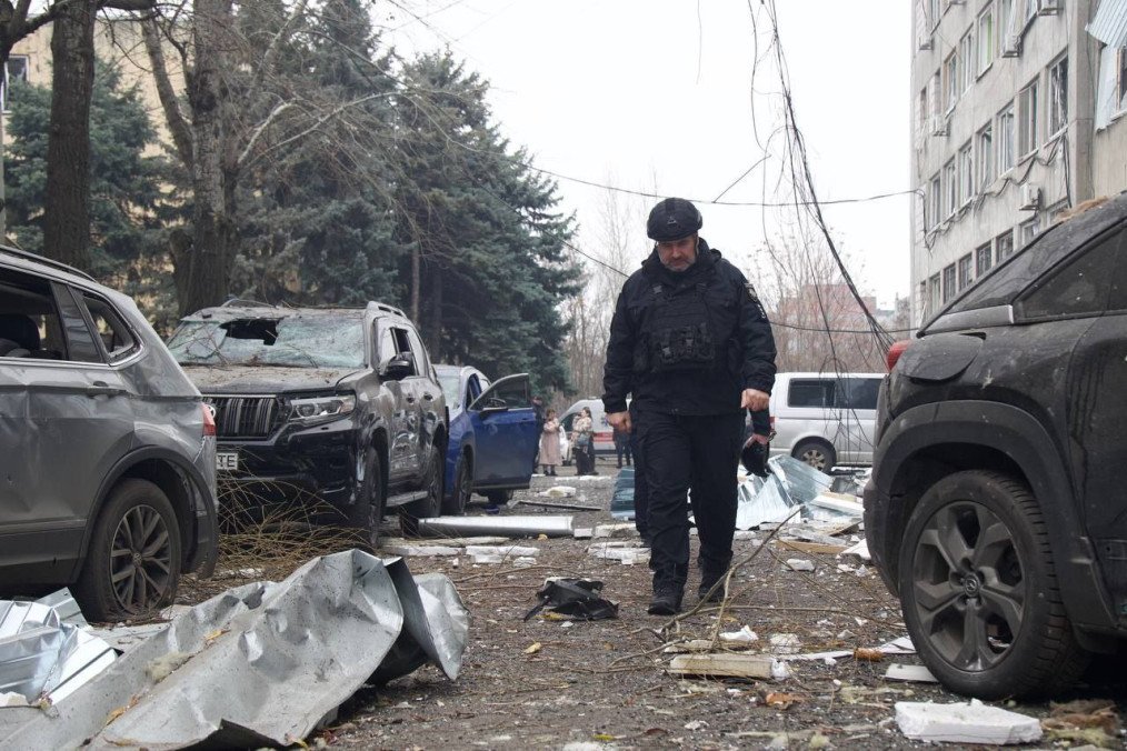 Consecuencias del ataque con misiles rusos al Dniéper el 1 de diciembre de 2025. (Fuente: Vladyslav Haivanenko)