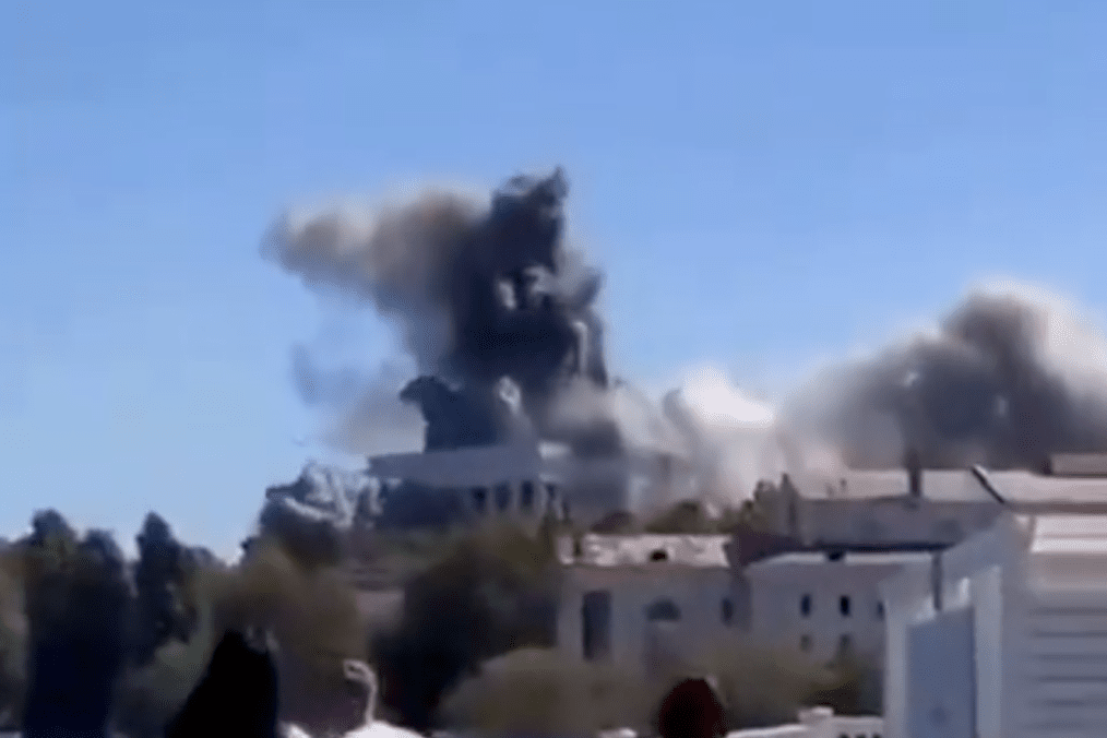 Footage of a Ukrainian Storm Shadow/Scalp ALCM hitting the Russian Black Sea Fleet headquarters. (Photo: Open source)