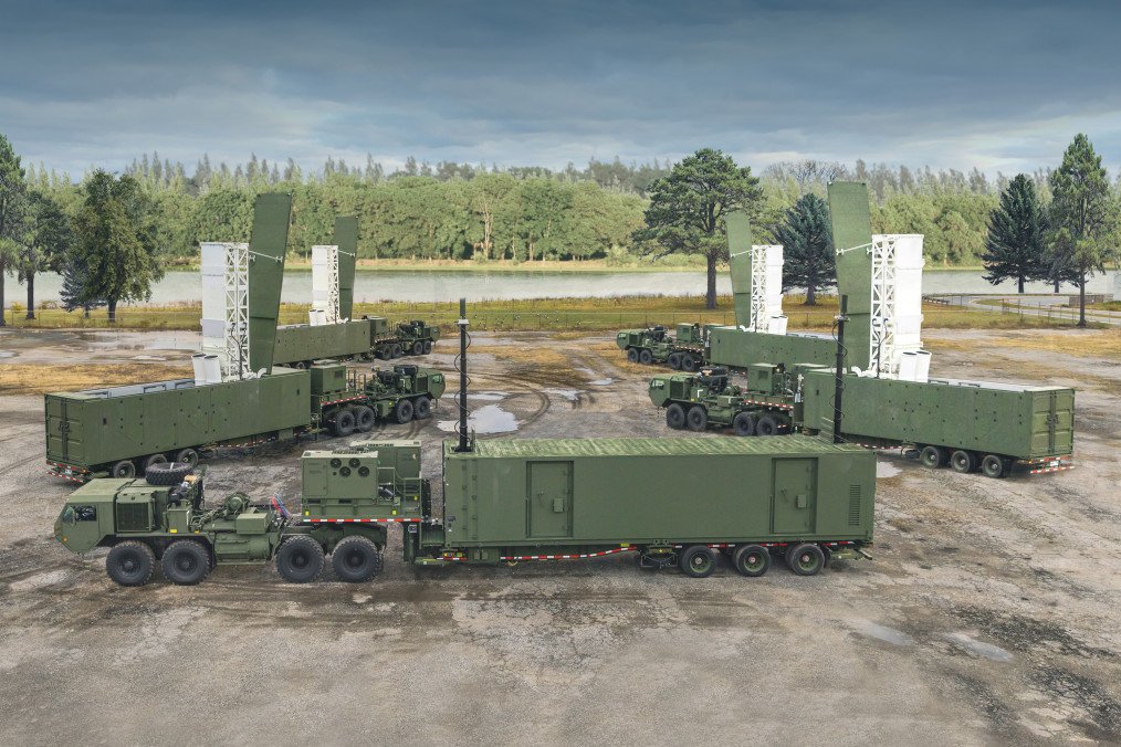 El Ejército de EE. UU. despliega misiles Tomahawk de 1.000 millas en Europa Sistema de lanzamiento de misiles Tomahawk del Ejército de EE. UU. desplegado en Europa.
