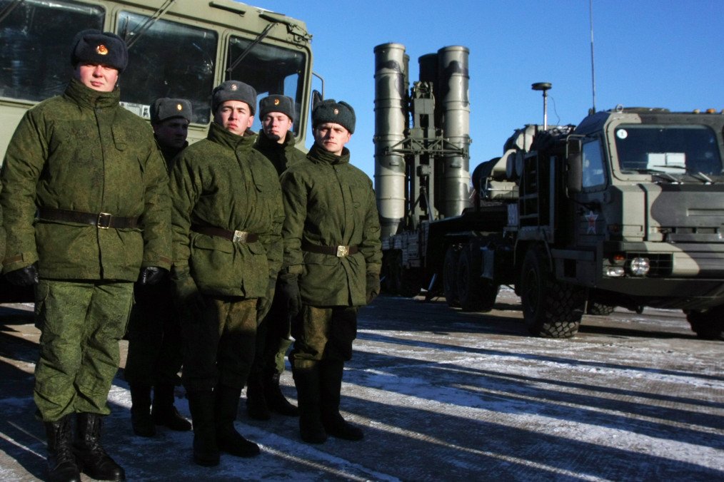 Ukrainian Defense Forces Destroy Russian S-400 System in Kursk Region