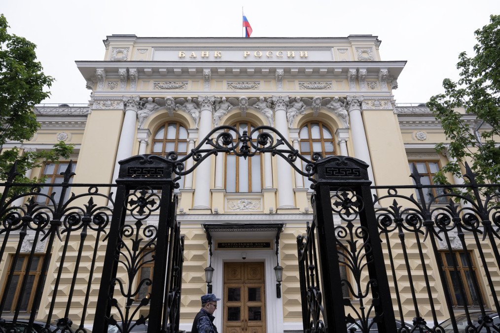 Russia’s Central Bank Hikes Key Interest Rate to Record High