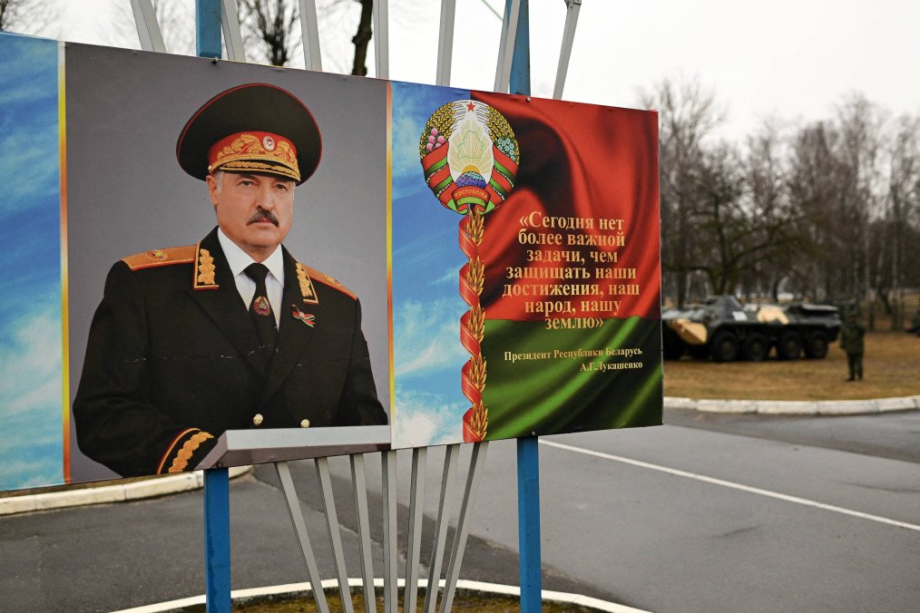 Belarus to Send Military Equipment to Russia Amid Ukraine's Advances in Kursk Region