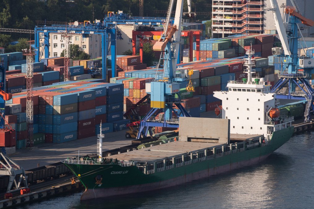 German Bases Targeted: Investigation Links Russia’s Shadow Fleet to Covert Drone Operations